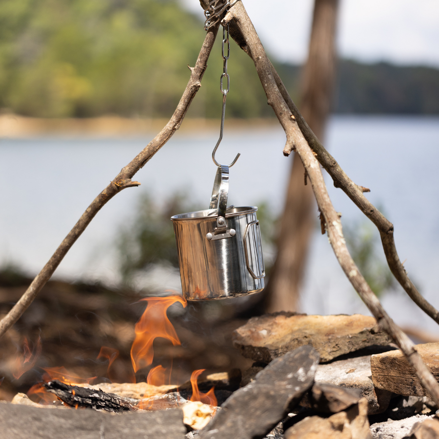 Campfire cooking pot